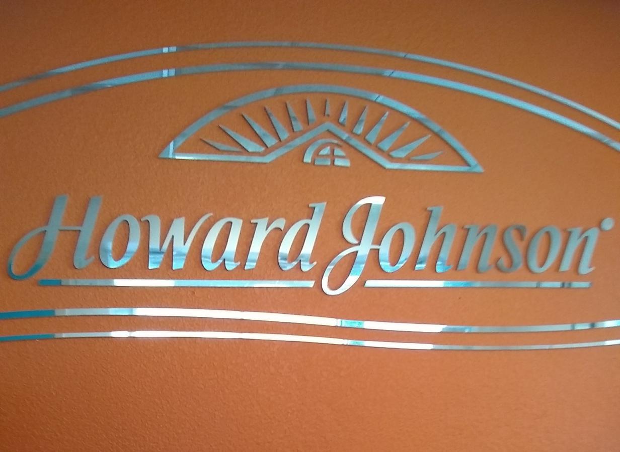 Howard Johnson By Wyndham Virginia Beach Bagian luar foto