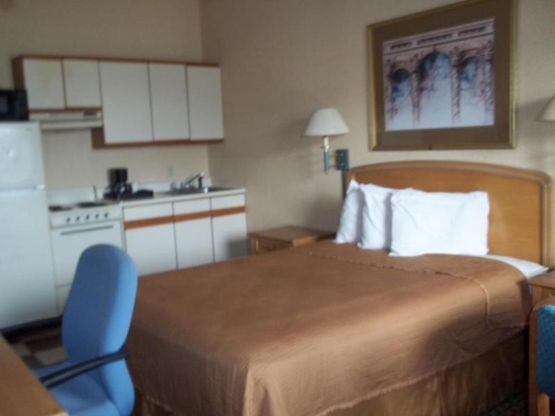 Howard Johnson By Wyndham Virginia Beach Bagian luar foto